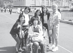 写真：卒業旅行でハワイにて